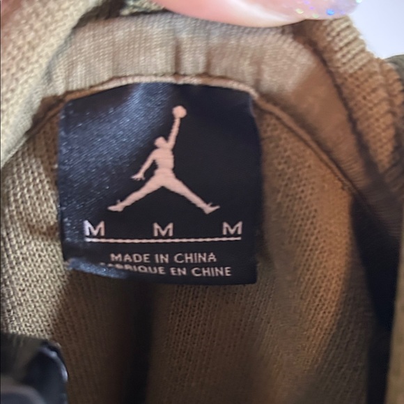 Jordan Olive and Khaki Short Sleeve Hoodie - Picture 2 of 8